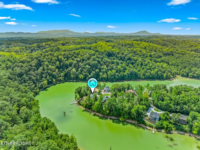 1319 Anglers Cove Way, Sevierville, TN 37876