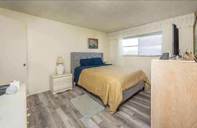 2615 NE 3RD Court NE 4030, Boynton Beach, FL 33435