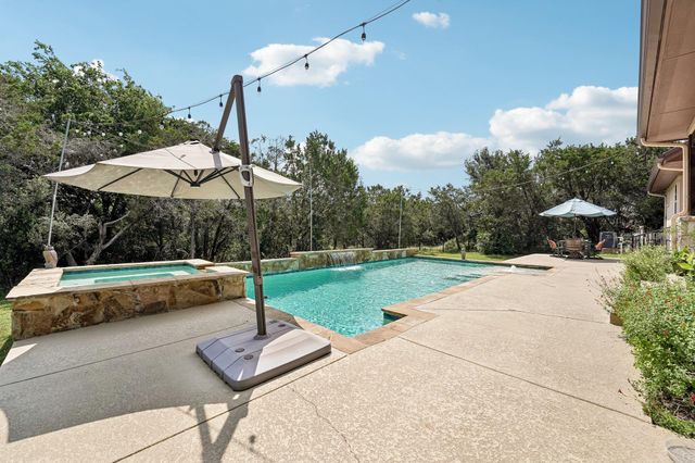 251 County Road 262, Georgetown, TX 78633