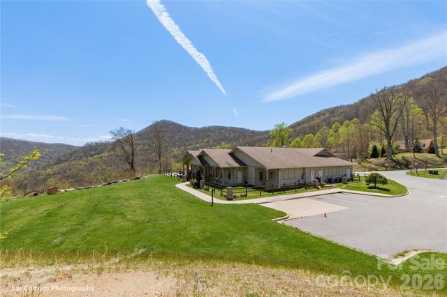 11 Chandra Lane, Clyde, NC 28721