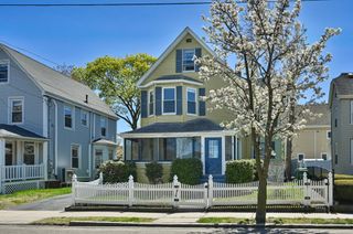 61 Central Ave, Medford, MA 02155