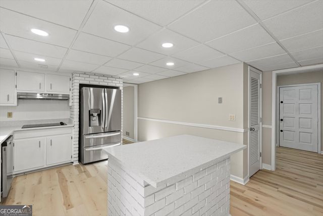 3428 Runelle Place SW, Lilburn, GA 30047