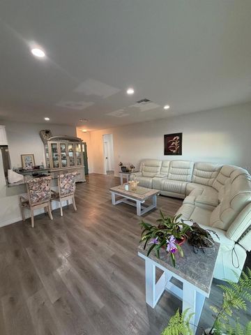 9429 NORTHCLIFFE BOULEVARD, Spring Hill, FL 34606