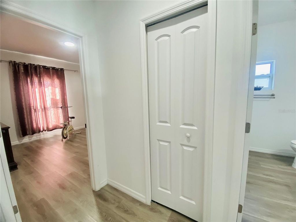 Image 19 of property listing at 9429 NORTHCLIFFE BOULEVARD, Spring Hill, FL 34606