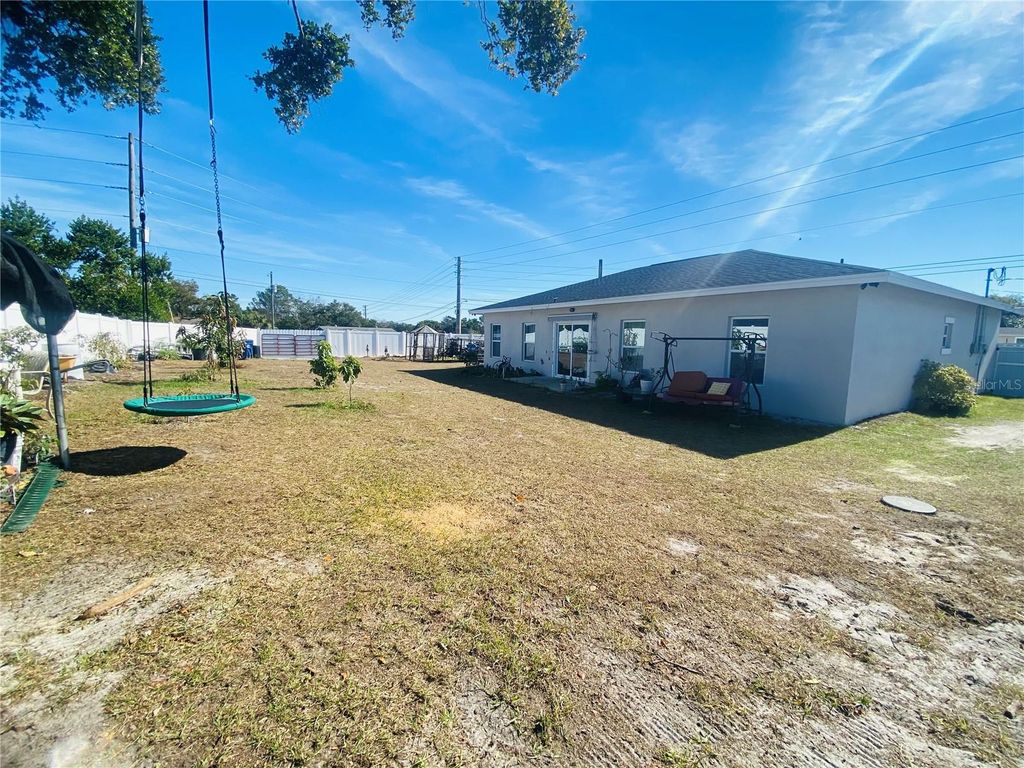 Image 24 of property listing at 9429 NORTHCLIFFE BOULEVARD, Spring Hill, FL 34606