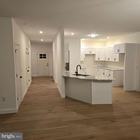 14 JESSE LN, Halifax, PA 00000