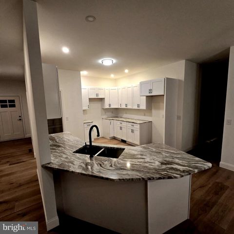 14 JESSE LN, Halifax, PA 00000