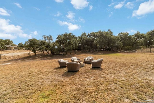 1787 Mountain SPGS, Canyon Lake, TX 78133