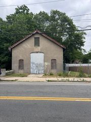 138 Perkins Avenue, Brockton, MA 02303