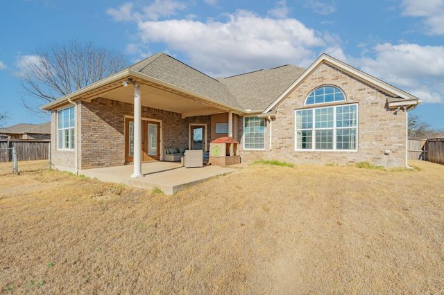 1114 Elk Ridge Drive, Stephenville, TX 76401