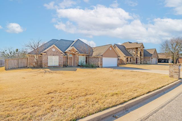 1114 Elk Ridge Drive, Stephenville, TX 76401