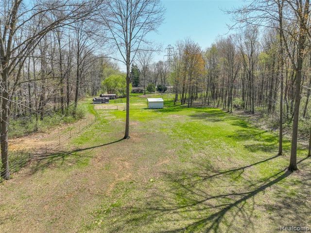 16000 S Huron River Drive, Romulus, MI 48174