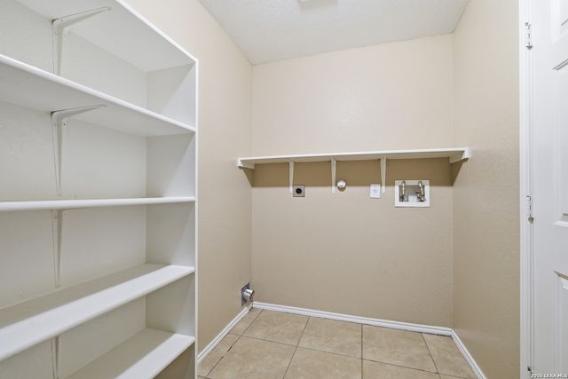 151 McLennan Oak, San Antonio, TX 78240