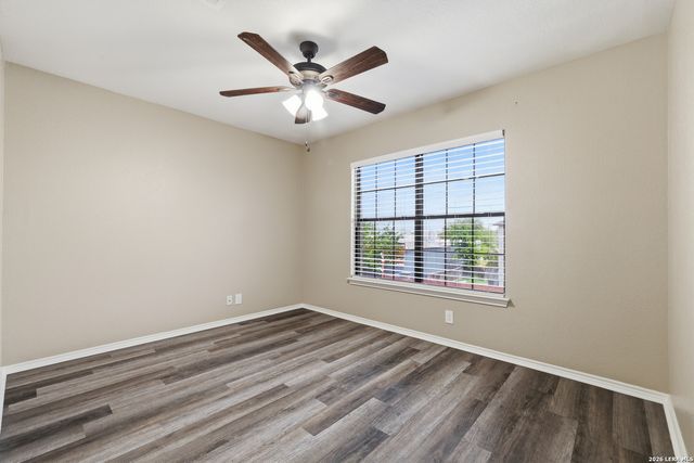 151 McLennan Oak, San Antonio, TX 78240