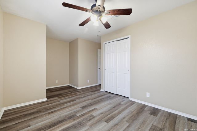 151 McLennan Oak, San Antonio, TX 78240