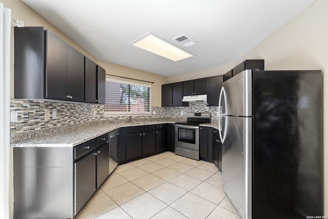 151 McLennan Oak, San Antonio, TX 78240