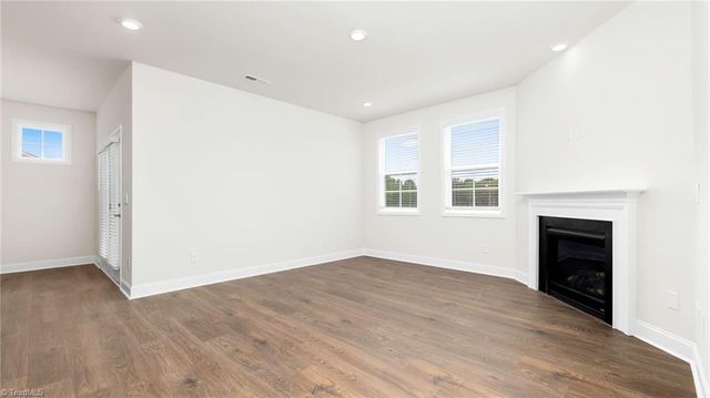 313 Sefton Drive, Jamestown, NC 27282