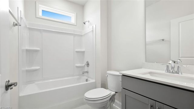 313 Sefton Drive, Jamestown, NC 27282