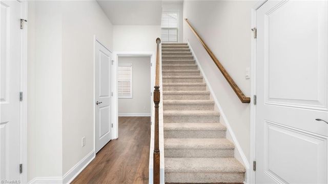 313 Sefton Drive, Jamestown, NC 27282