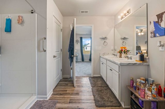 520 Dundalk Dr., Conway, SC 29526