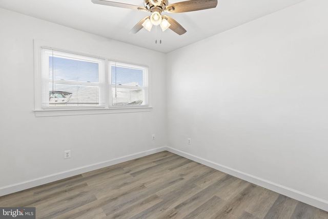 7212 BAY FRONT RD, Baltimore, MD 21219
