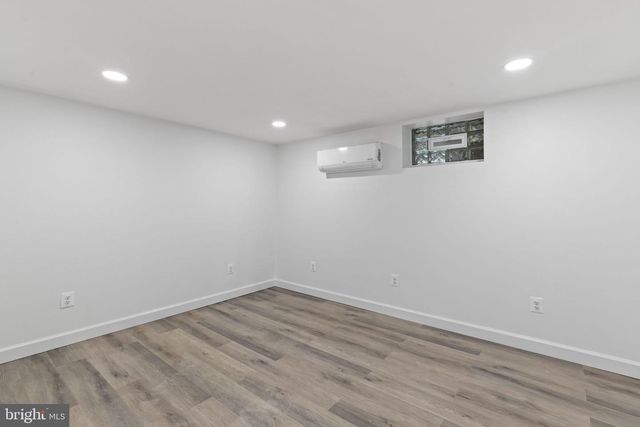 7212 BAY FRONT RD, Baltimore, MD 21219