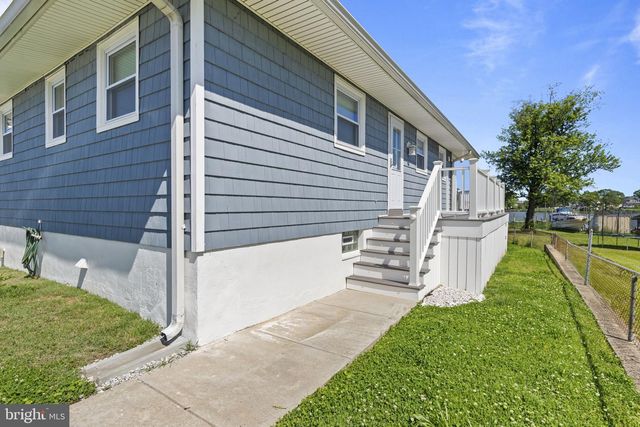7212 BAY FRONT RD, Baltimore, MD 21219