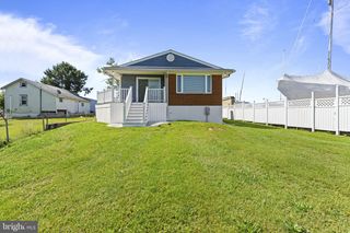 7212 BAY FRONT RD, Baltimore, MD 21219
