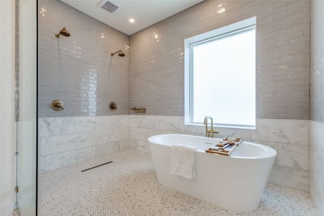 7537 Centenary Avenue, Dallas, TX 75225