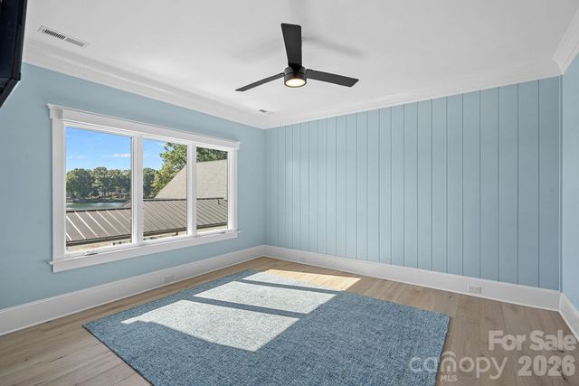 16906 Lake Shore Drive, Cornelius, NC 28031