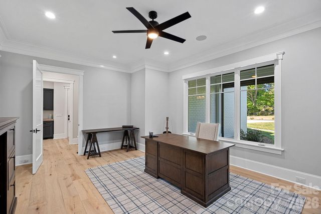 16906 Lake Shore Drive, Cornelius, NC 28031
