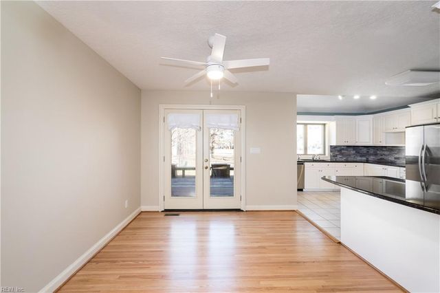 1145 Lawson Cove CIR, Virginia Beach, VA 23455