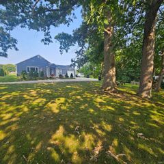 2501 Poinsette Drive, Fort Wayne, IN 46808