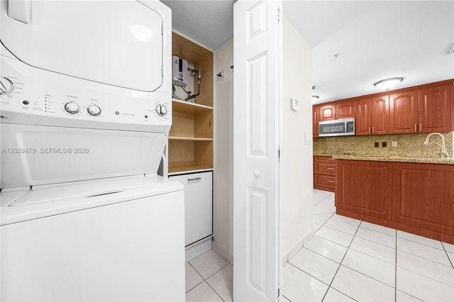 9 E 4th Street 101, Hialeah, FL 33010