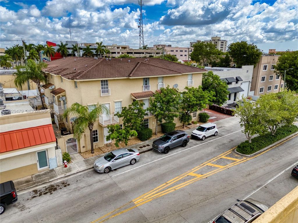 9 E 4th Street 101, Hialeah, FL 33010