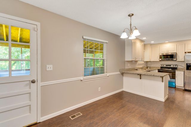 2017 Jacquelin Drive, Soddy Daisy, TN 37379