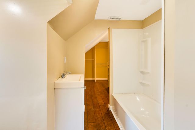 2017 Jacquelin Drive, Soddy Daisy, TN 37379