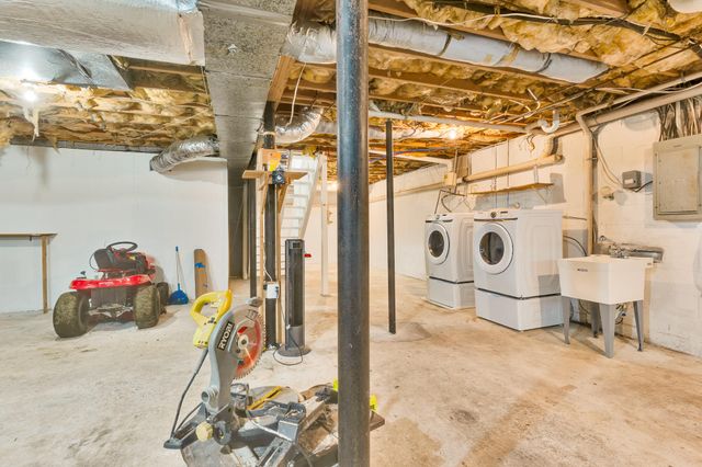 2017 Jacquelin Drive, Soddy Daisy, TN 37379