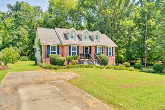 2017 Jacquelin Drive, Soddy Daisy, TN 37379