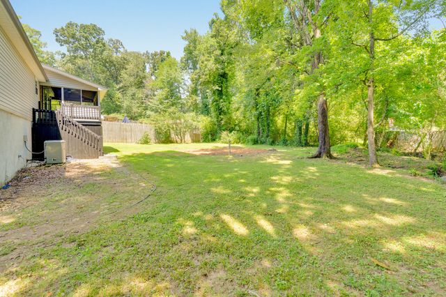 2017 Jacquelin Drive, Soddy Daisy, TN 37379