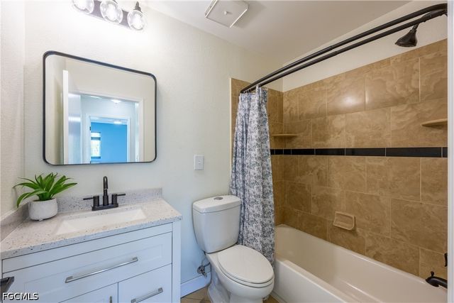 2016 Pellam BLVD, Port Charlotte, FL 33948