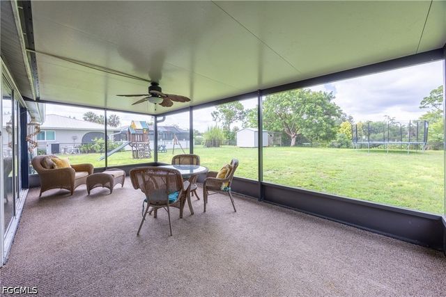 2016 Pellam BLVD, Port Charlotte, FL 33948