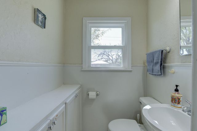 916 E Tate Street, Brownfield, TX 79316