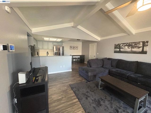 1246 Almondwood Drive, Antioch, CA 94509