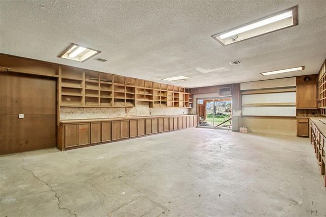 1501 S Avery Avenue, Oklahoma City, OK 73130
