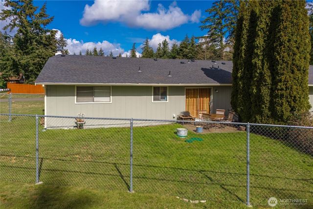 523 159th Street E, Tacoma, WA 98445