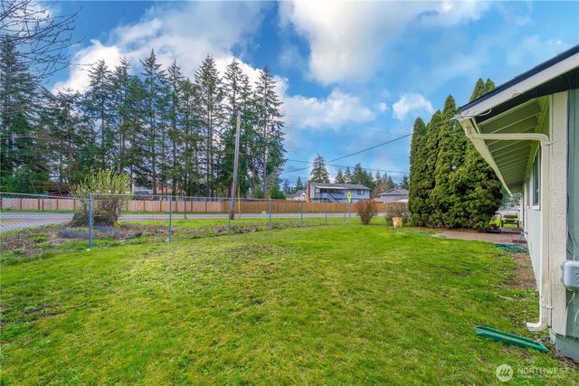 523 159th Street E, Tacoma, WA 98445