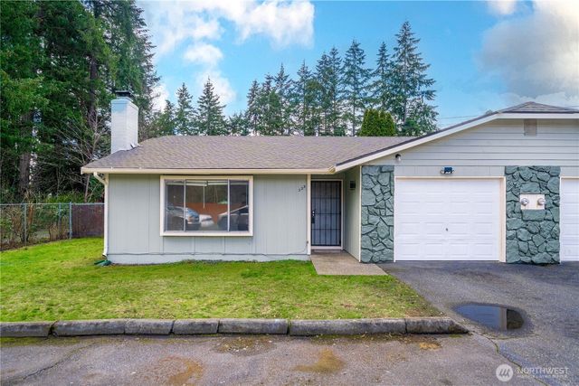 523 159th Street E, Tacoma, WA 98445