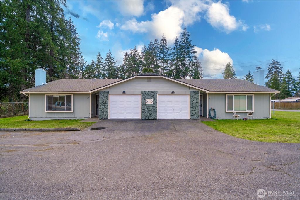 523 159th Street E, Tacoma, WA 98445