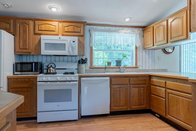 48 Constitution Way, Dover, NH 03820
